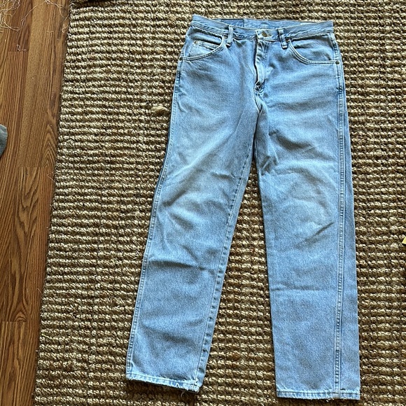 Denim - Picture 3 of 4